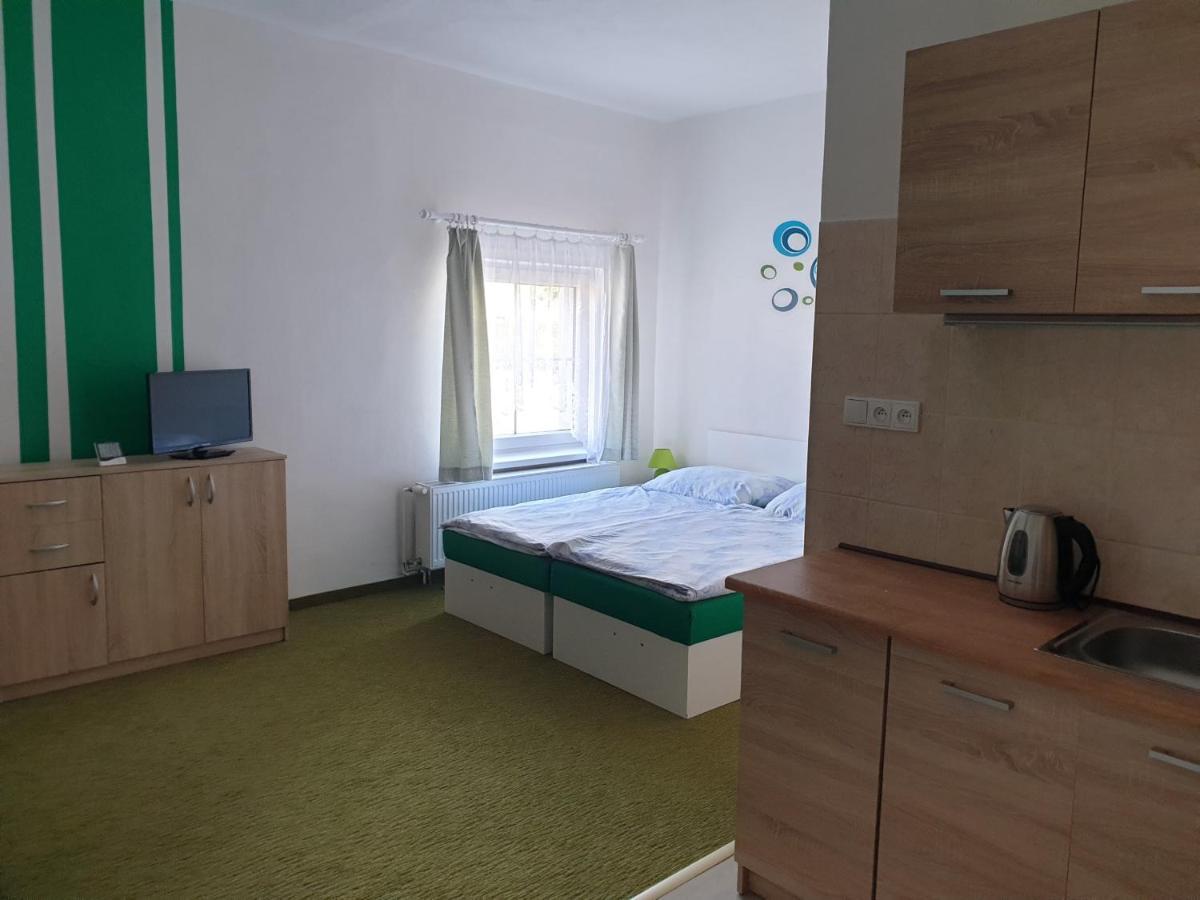 Penzion A Hospudka U Anny Nove Sedlo Ngoại thất bức ảnh